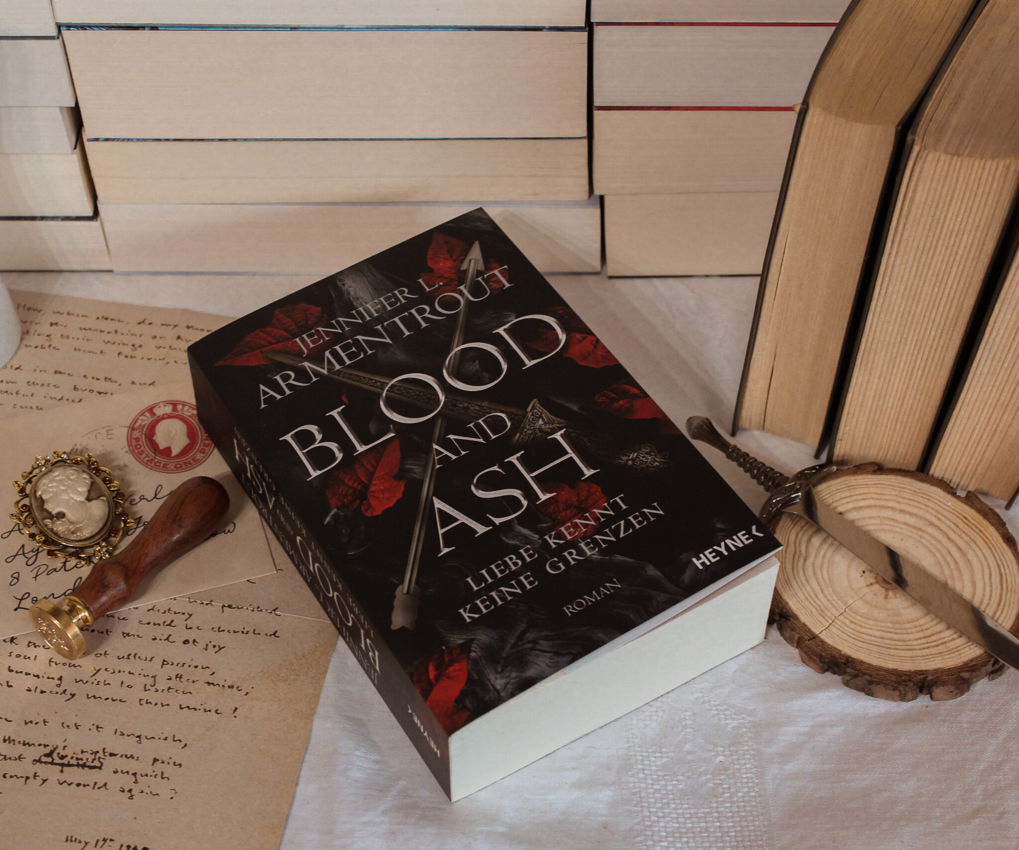 Blood and Ash Liebe kennt keine Grenzen Magischer Bücherwald